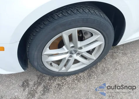 2017 Audi A4 2.0T Premium from USA, damaged, VIN WAUANAF40HN035154